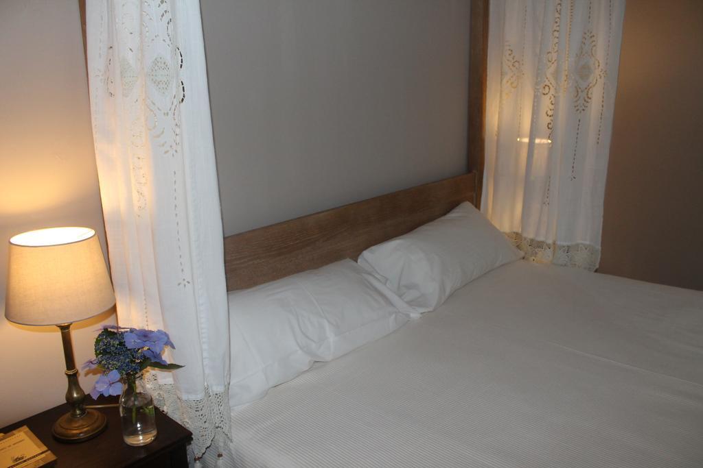 Hotel Palacio Conde Toreno Салас Номер фото